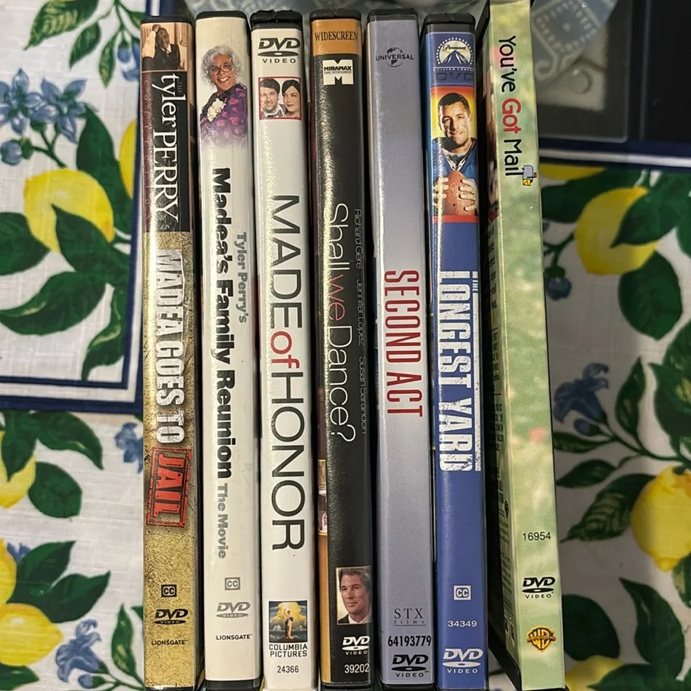 Bundled 7 DVDs Comedy and Drama